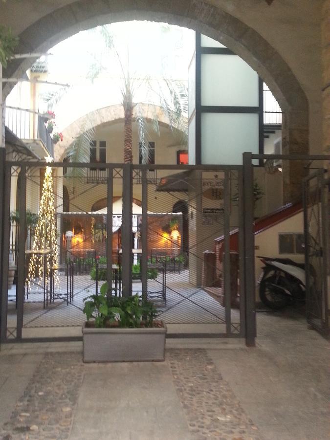 Hotel Regina Palermo Ngoại thất bức ảnh