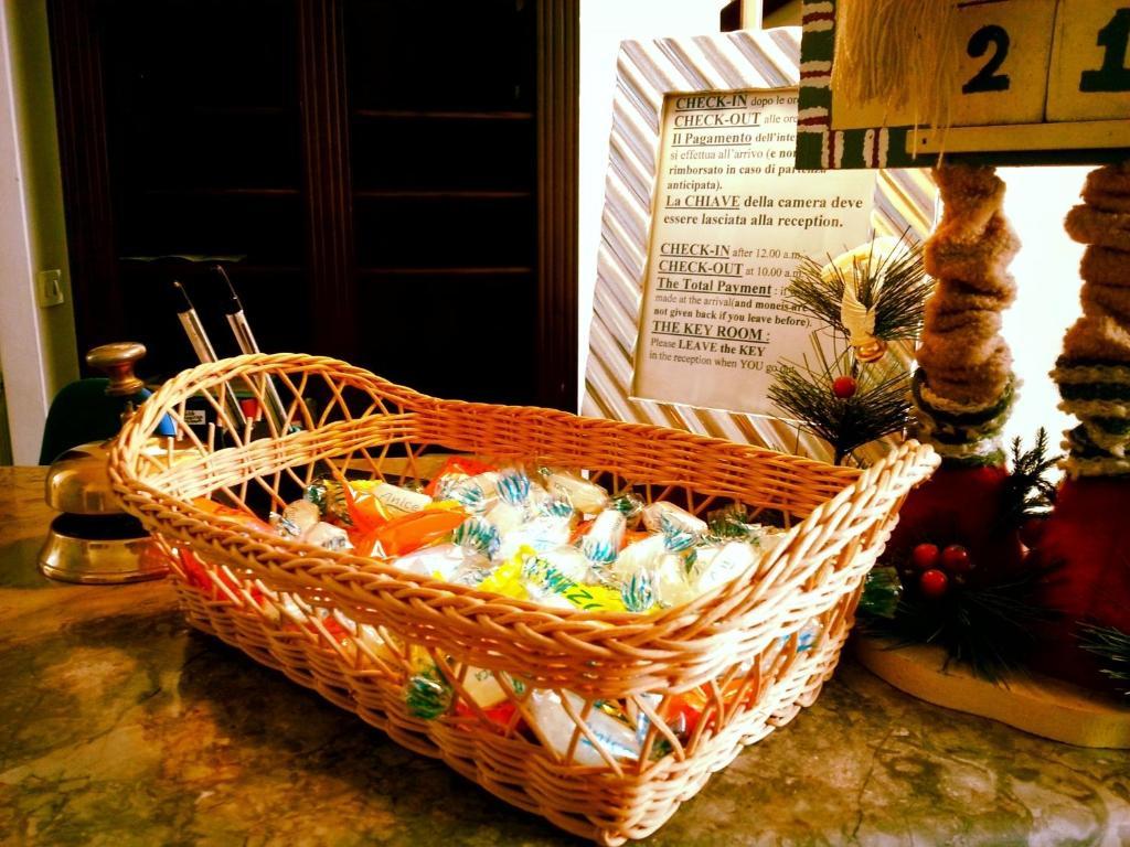 Hotel Regina Palermo Ngoại thất bức ảnh